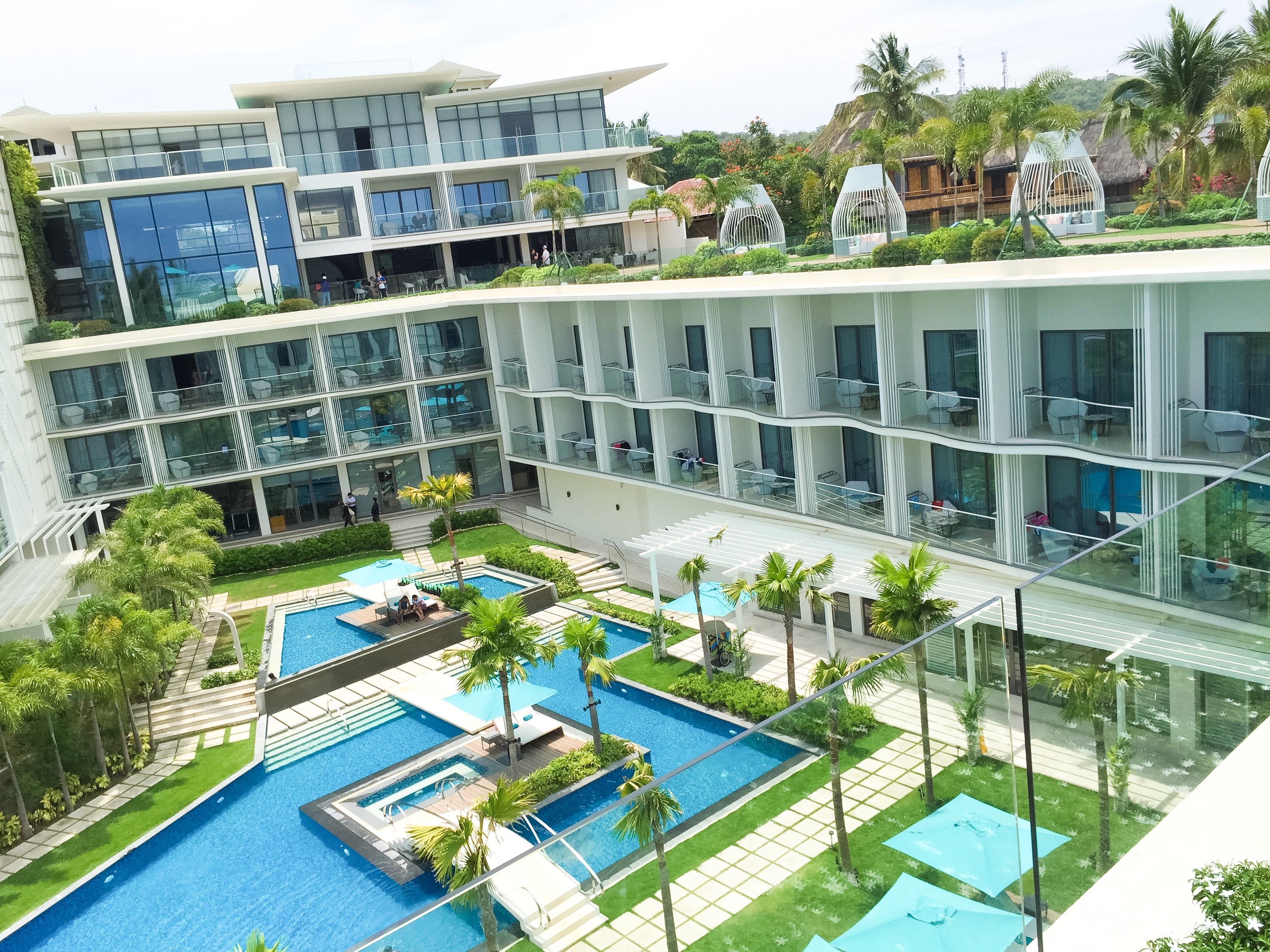 Checked into The Lind Boracay Resort : Luxury Philippines - Luxperience